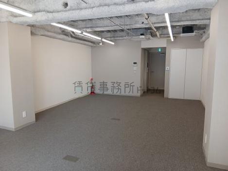 PHOENIX KANDAの室内