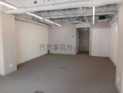 PHOENIX KANDAの室内