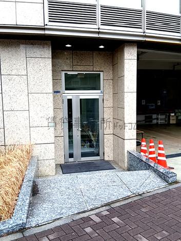 正面玄関