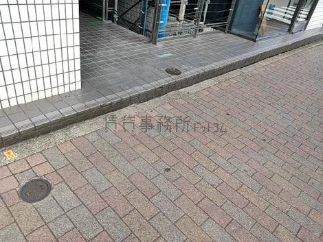 正面玄関