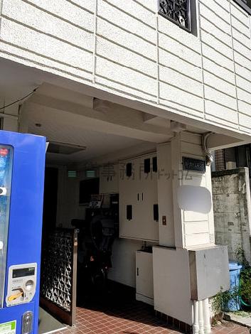 正面玄関