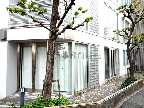 正面玄関