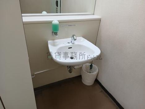 新栄ビルのトイレ