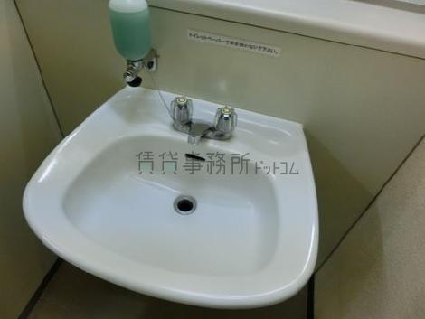 新栄ビルのトイレ