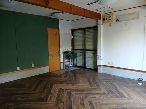 山科貸店舗の室内