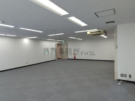 全国旅館会館の室内