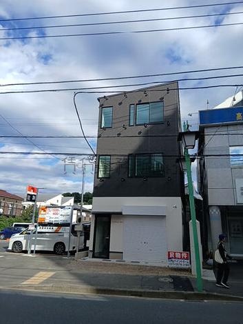 ゴールドスター菊名の外観写真