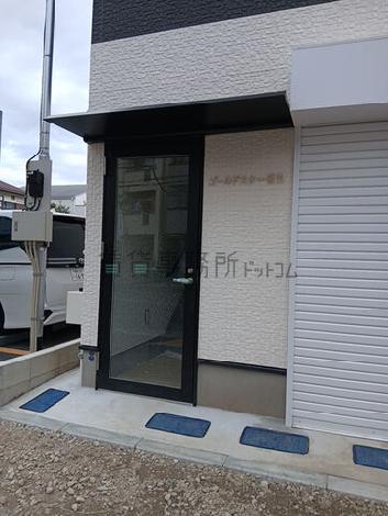 正面玄関