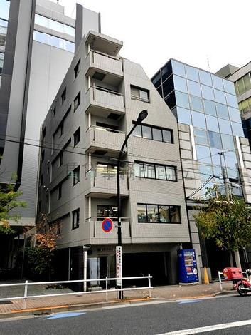 四谷テアールビルの外観写真