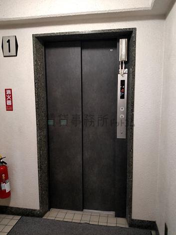 エレベーター