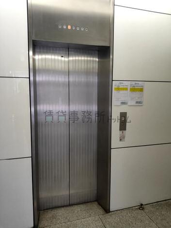 エレベーター