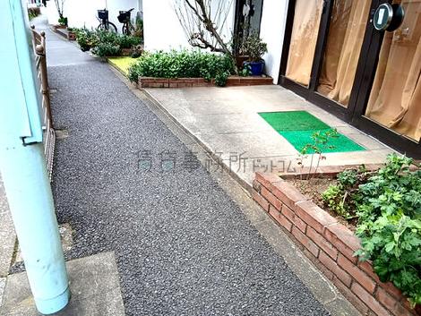 正面玄関