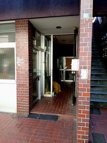 正面玄関