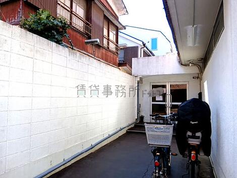 正面玄関