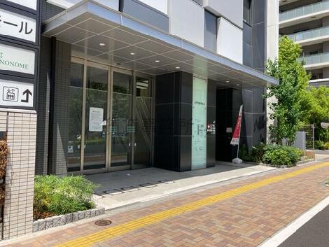 正面玄関
