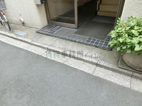 正面玄関