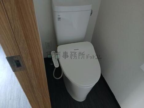STビルのトイレ