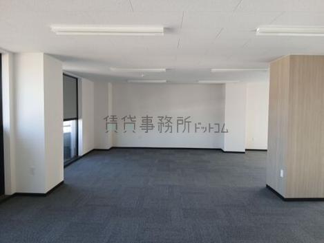 STビルの室内