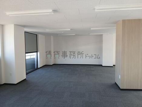 STビルの室内