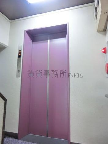 エレベーター