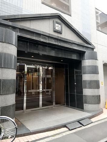 正面玄関