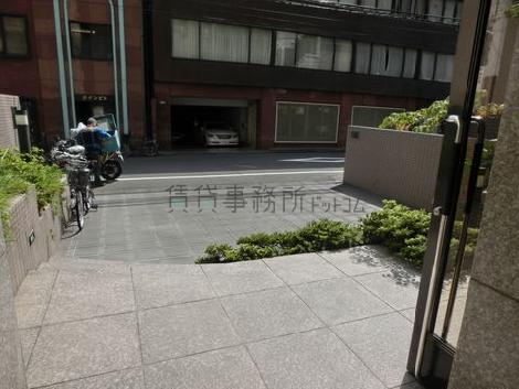 正面玄関
