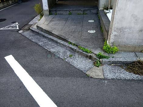正面玄関