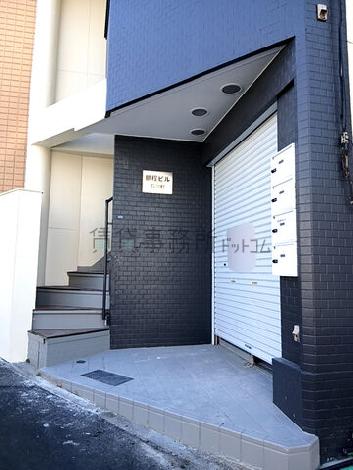正面玄関
