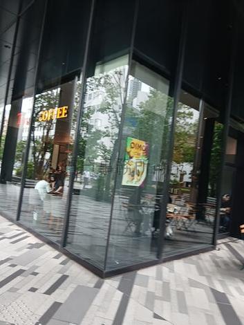 １階にカフェ入居