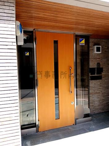 正面玄関