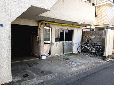 正面玄関