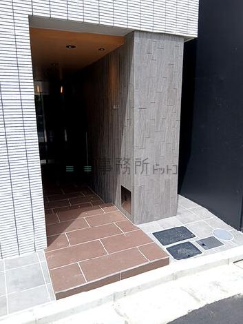 正面玄関