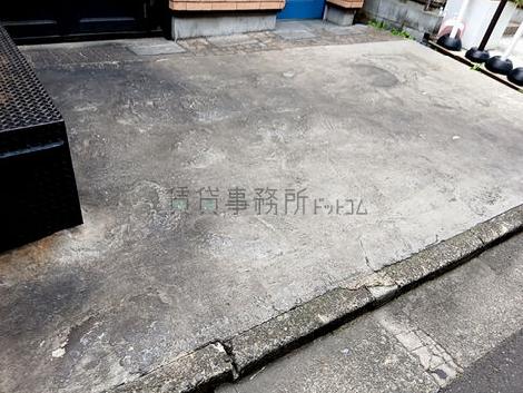正面玄関