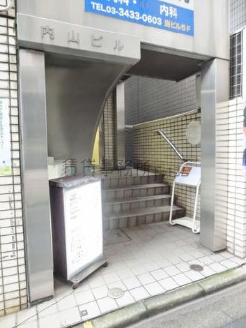 正面玄関