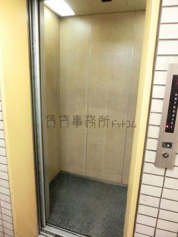 エレベーター