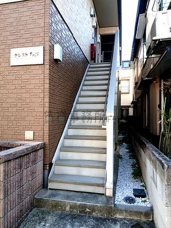 正面玄関