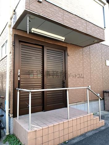 正面玄関