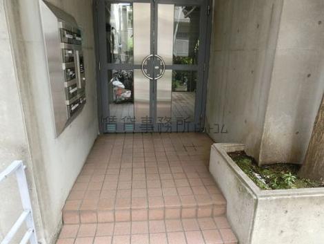 正面玄関