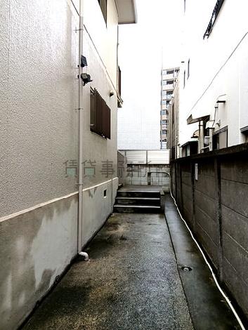 正面玄関