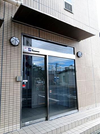 正面玄関