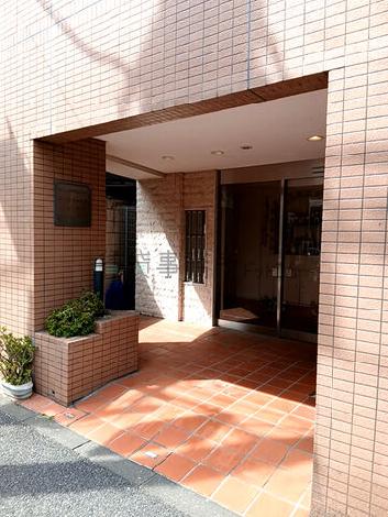 正面玄関