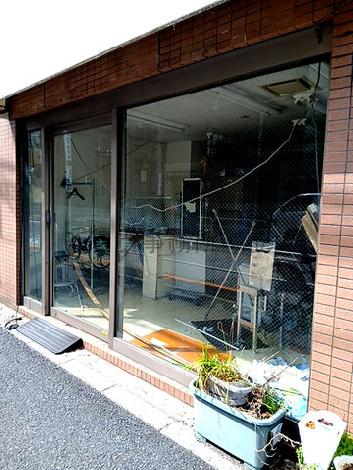 正面玄関