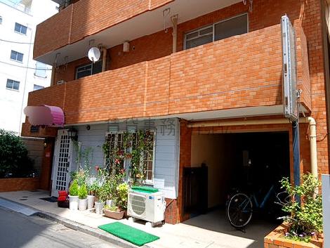 正面玄関