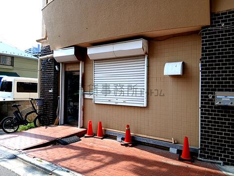 正面玄関