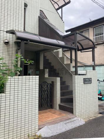 正面玄関