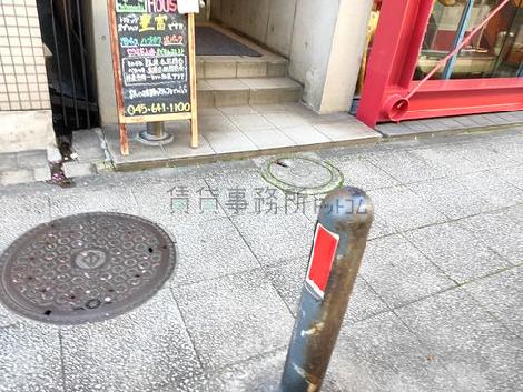 正面玄関