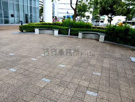 正面玄関