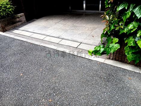 正面玄関
