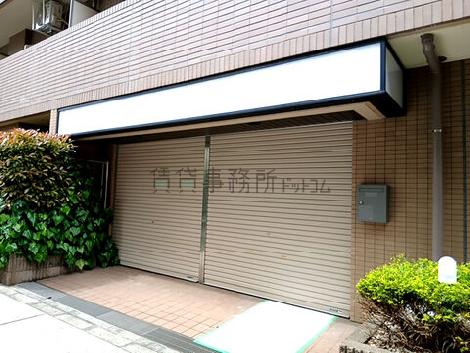 正面玄関