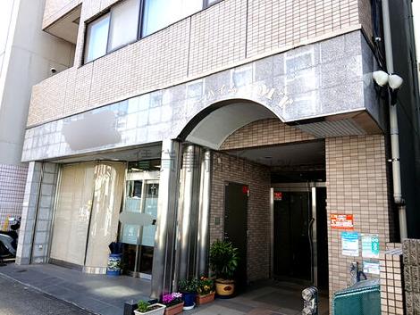 正面玄関
